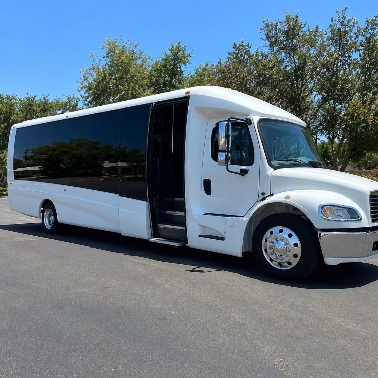 18 passenger minibus