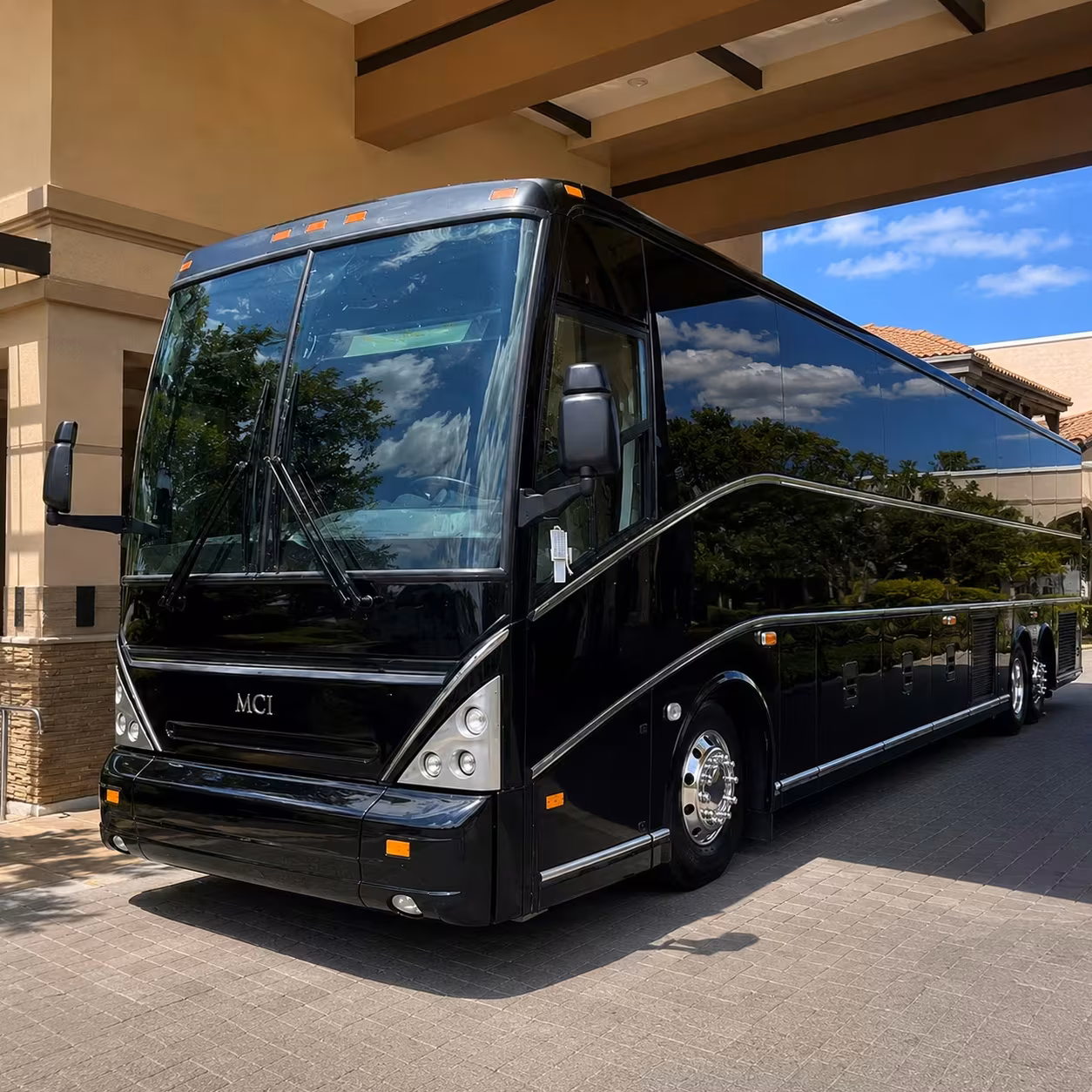 medford charter bus rental fleet