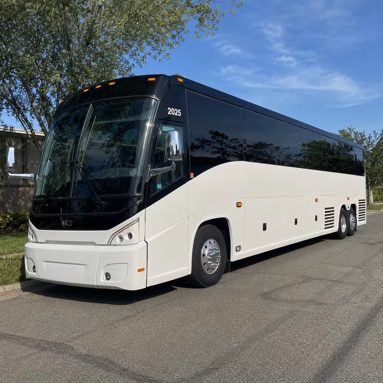 medford charter bus rentals to portland eugene and beyond
